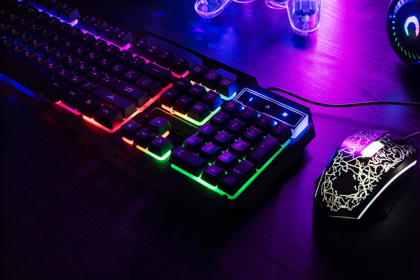 Teclado mecânico ou colorido: o que você precisa saber antes de comprar?